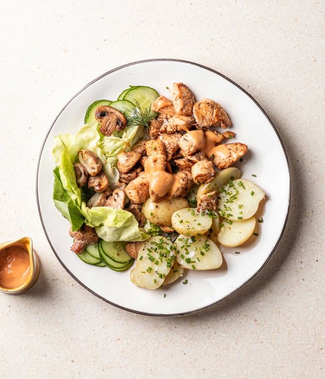 Photo of Garlic Chicken & Herby Baby Potatoes