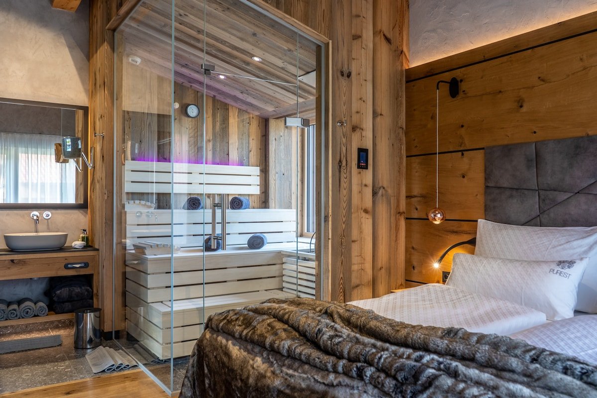 Purest Harmony gallery image 4