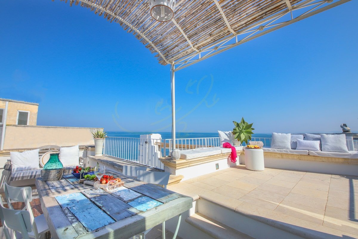 TD Dimora Arcadia with Breathtaking Sea View gallery image 2