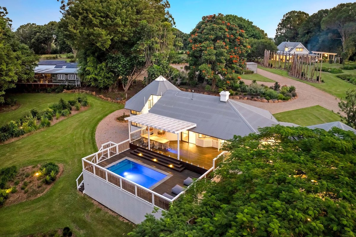 *NEW* Three Meadows Estate & Function Space gallery image 2