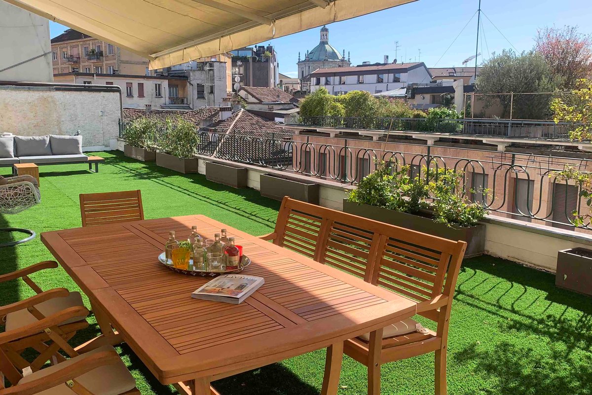 2 Bedroom Apartment with Terrace – 6 Guest – Duomo