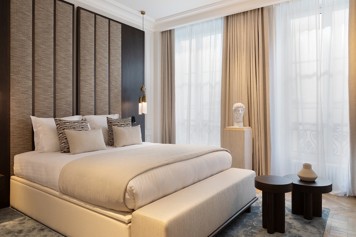 TheLander – Chic Serviced 3BR/3BA – ChampsElysées gallery image 2