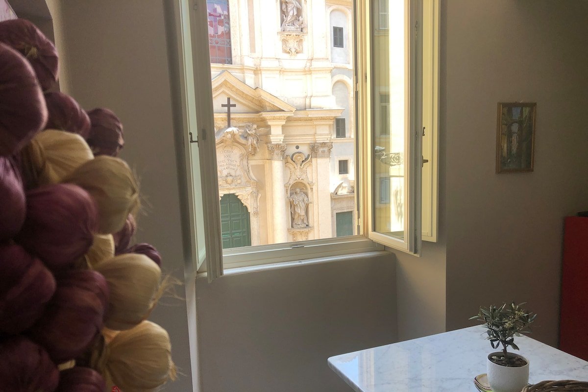 NEW! PalazzoFranchi Pantheon gallery image 5