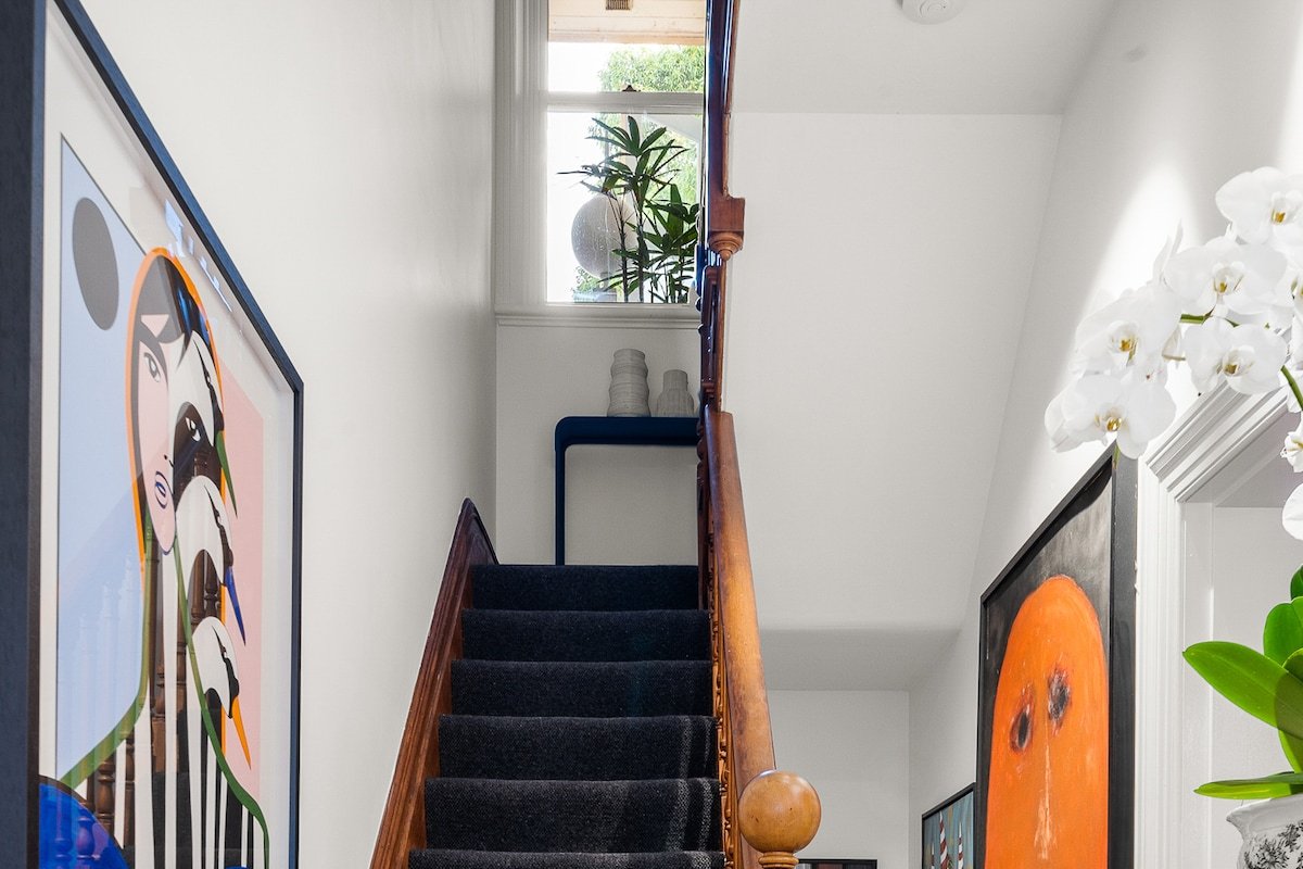 Surry Hills Gem Spacious 3-Story Terrace & Parking gallery image 3