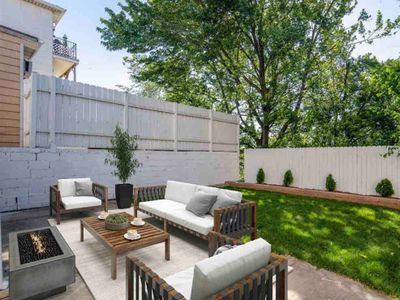 Clean Luxury Home 13Mins To NYC Manhattan/Backyard