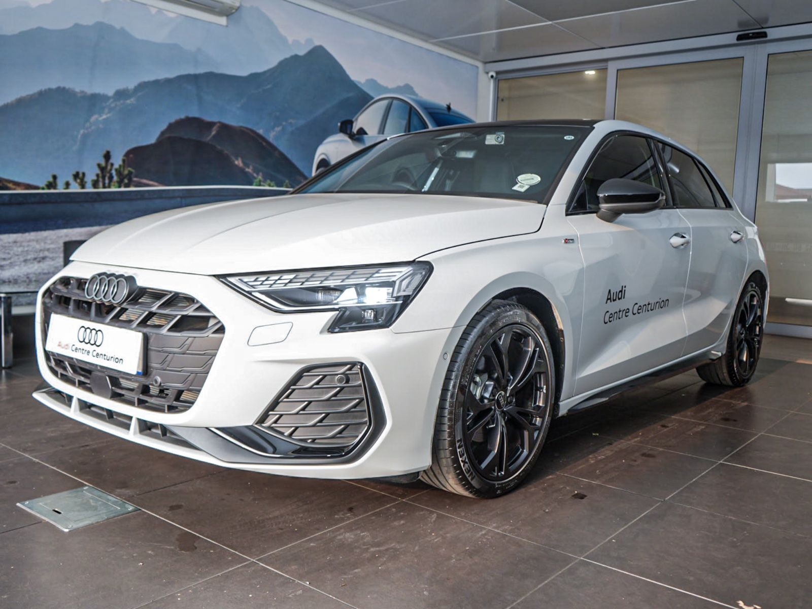 AUDI A3 SPORTBACK 35 TFSI S LINE BLACK EDITION TIP for Sale in South Africa