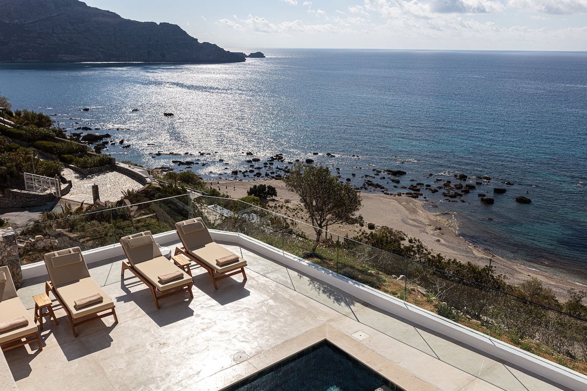 Elevate Your Escape: Rokkea Villa 350m from Beach gallery image 4