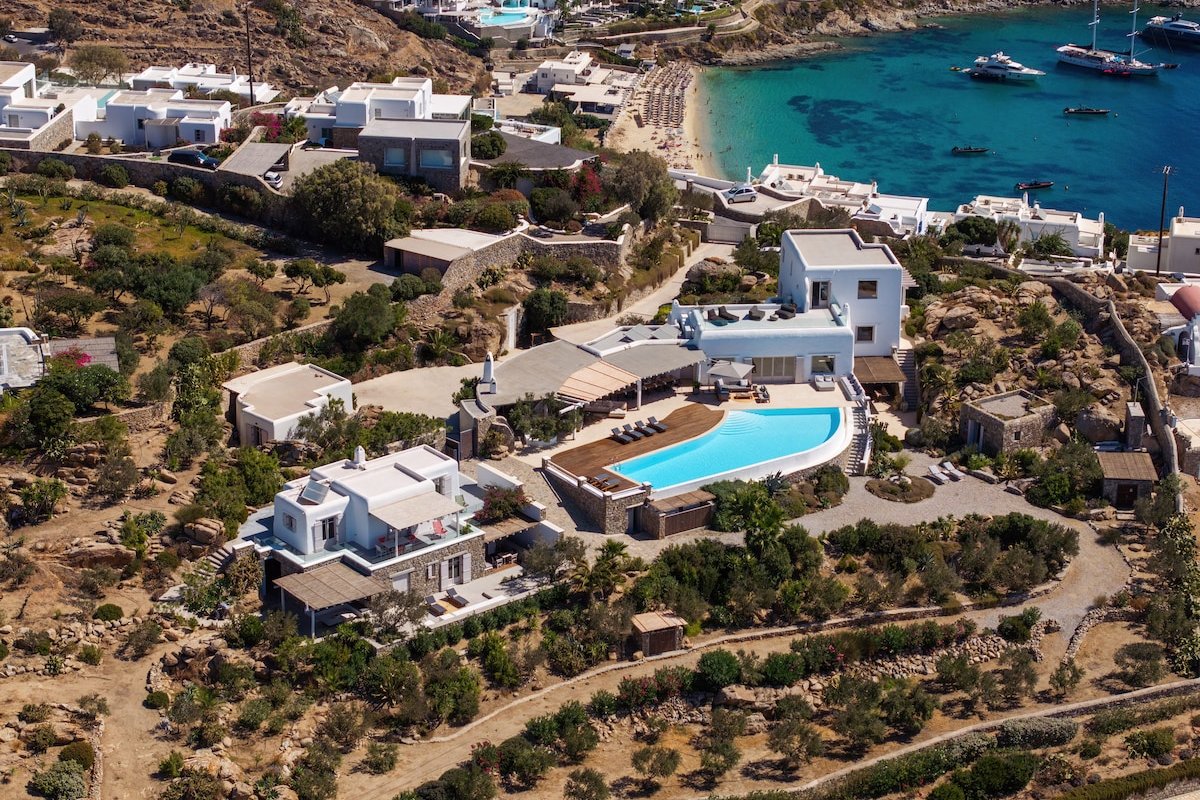 “Mystique” by Aqualiving Villas