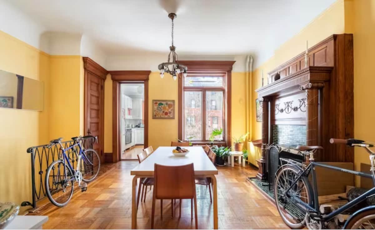 Classic Park Slope Brownstone. A gem. 4 BR, WBFP gallery image 5