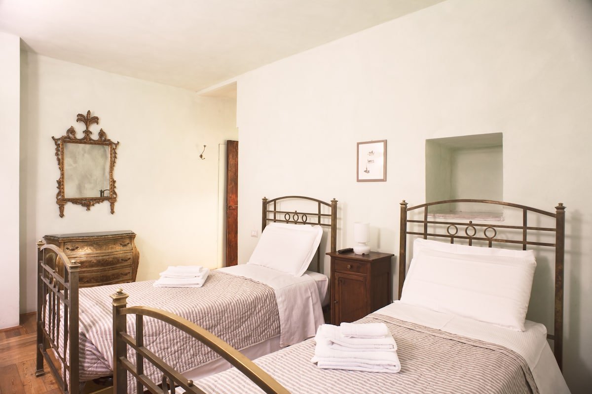 Berardi Palace Apartments gallery image 4