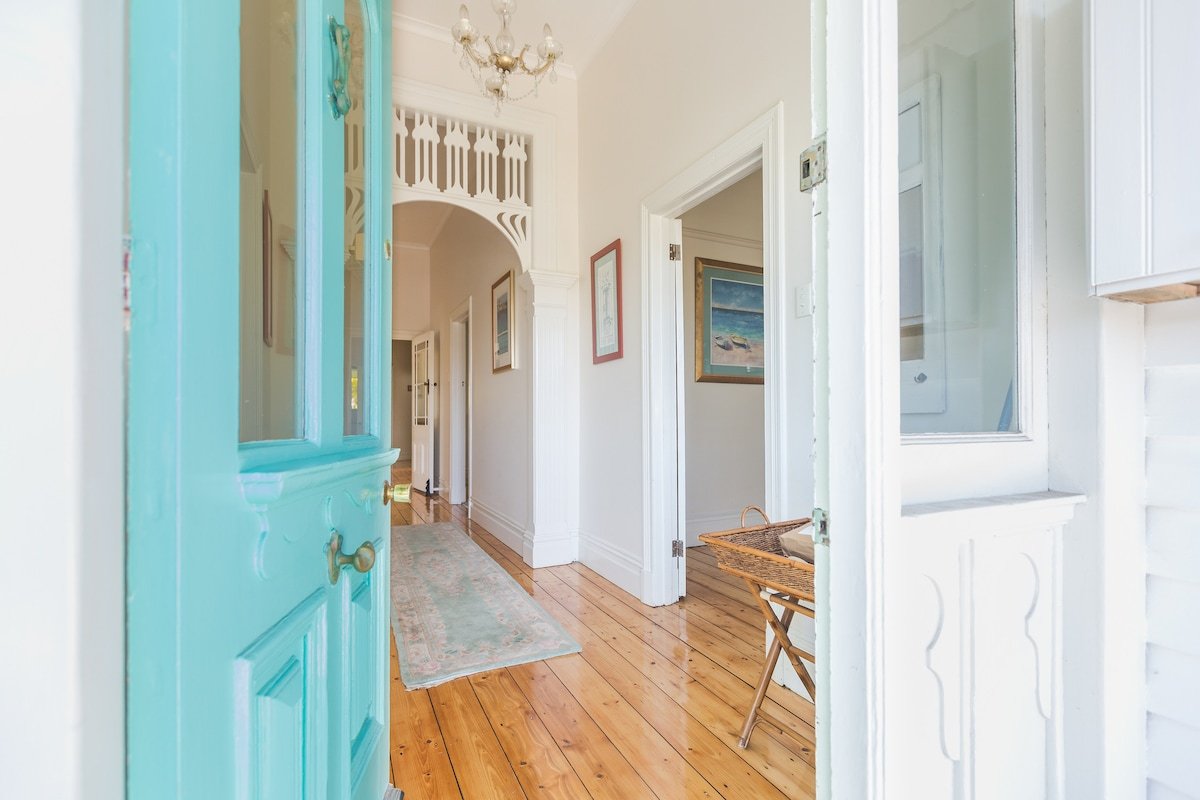 Middenway Port Fairy gallery image 2