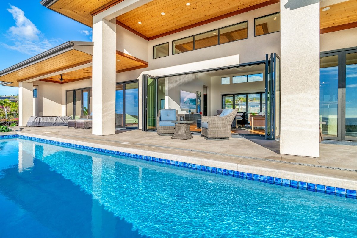 Gorgeous Newly-Built Home w/ Panoramic Ocean Views gallery image 2