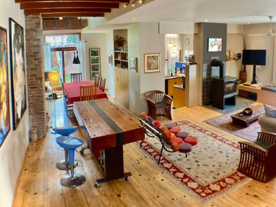 Large, sunny house with garden near Old MTL