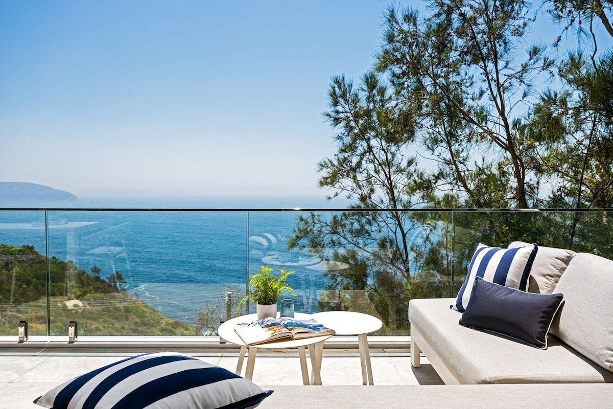 SEAGLASS by Palm Beach Holiday Rentals gallery image 2