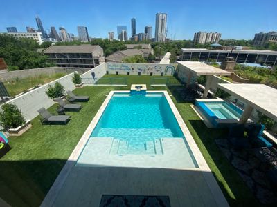 Luxury South Congress Villa with heated pool/spa