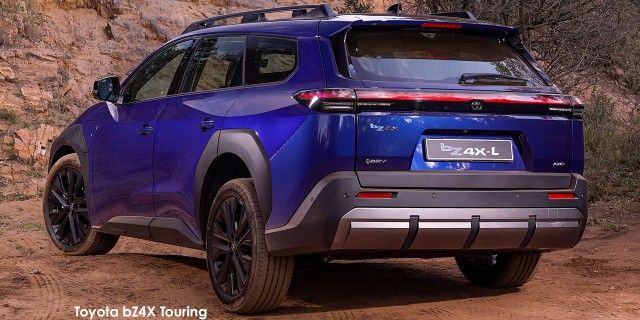 TOYOTA bZ4X TOURING - 15 