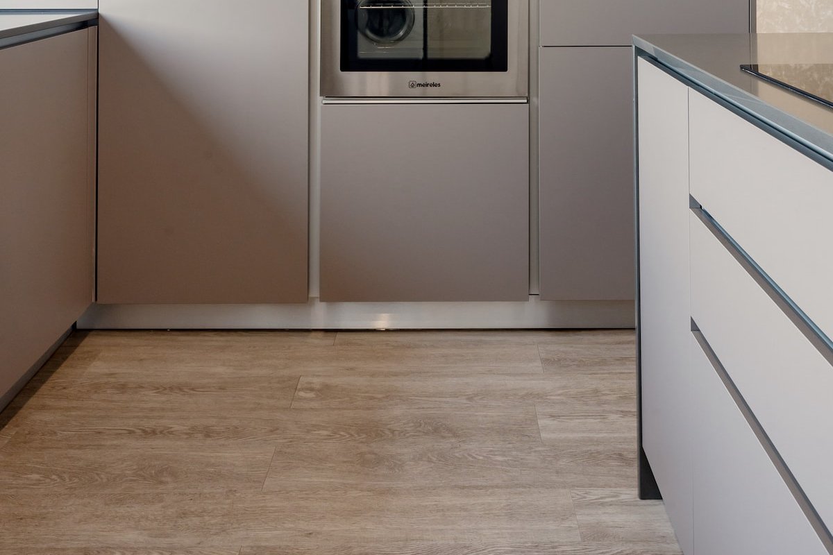 Spectacular 4 Bedroom Apt in the Heart of Oporto gallery image 3