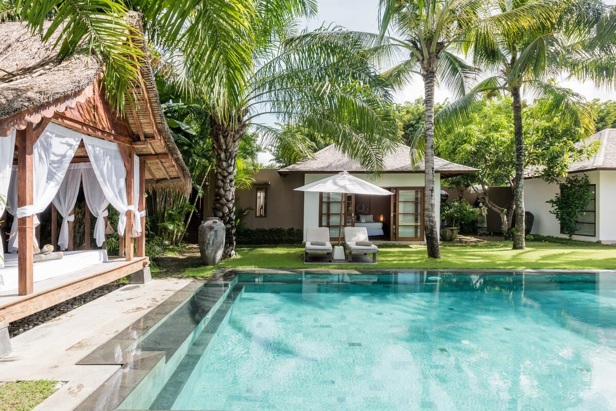 Villa Tiga Puluh – 7 bedrooms Villa in Seminyak gallery image 4