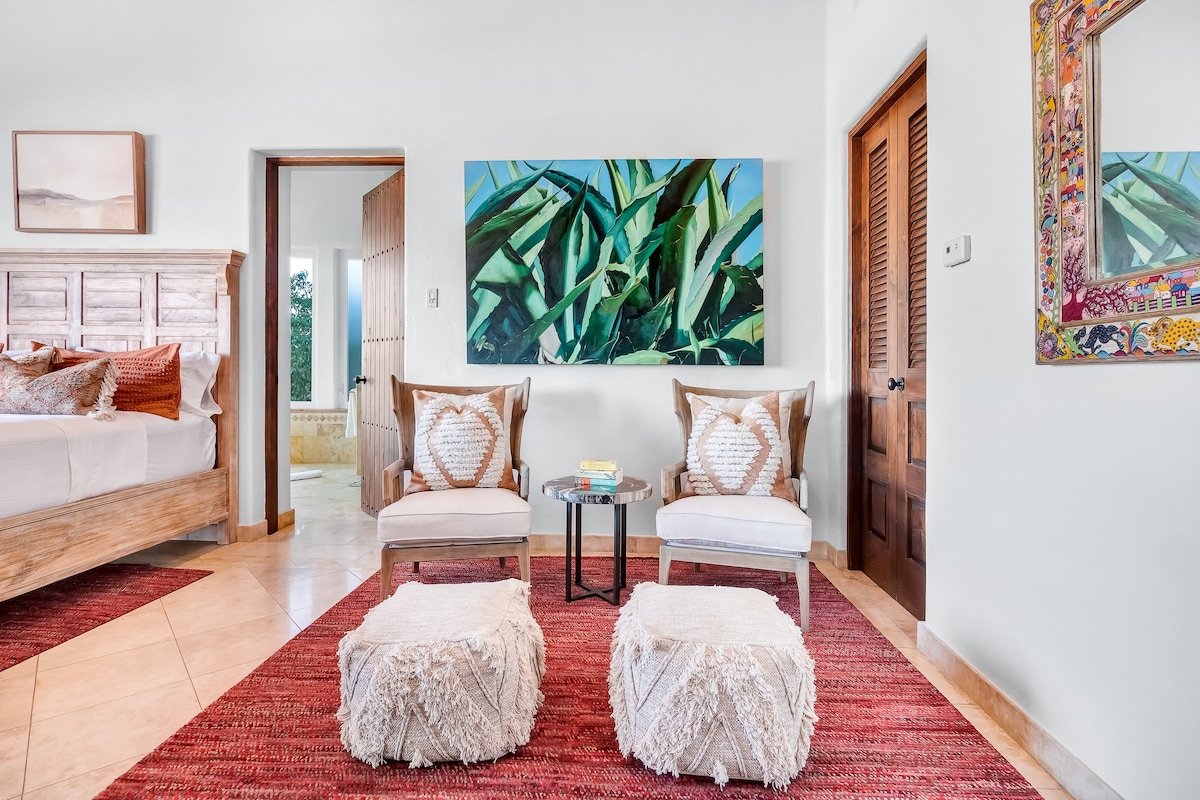 Spectacular Gated Villa with Cabo’s Best Views! gallery image 5