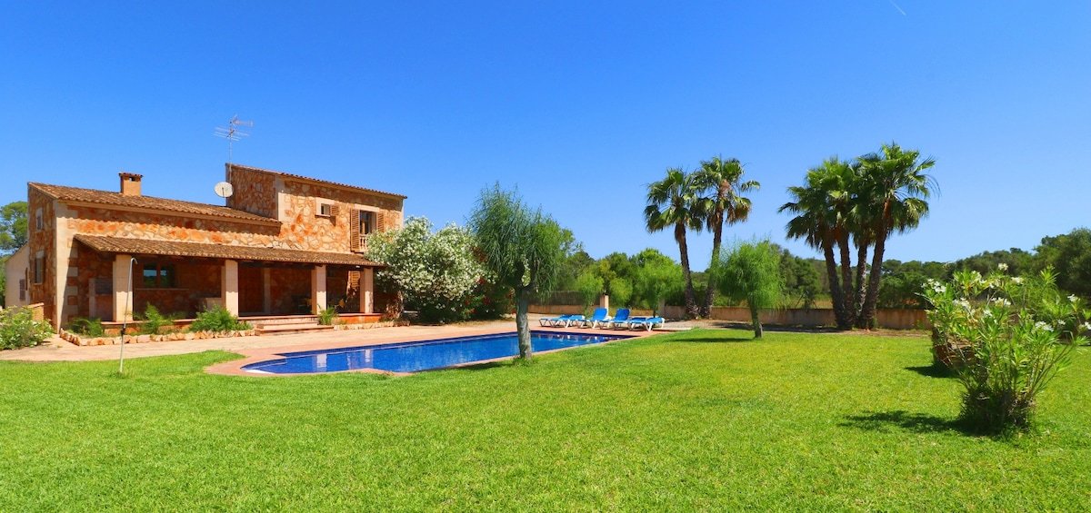 Can Toni gallery image 3