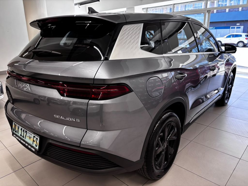 Used car gallery