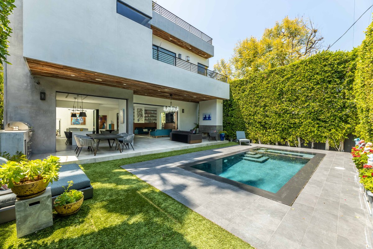 A luxurious Oasis in West Hollywood.