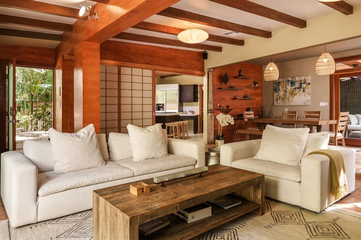 Modern Balinese Zen Spa Retreat in Hollywood Hills gallery image 5