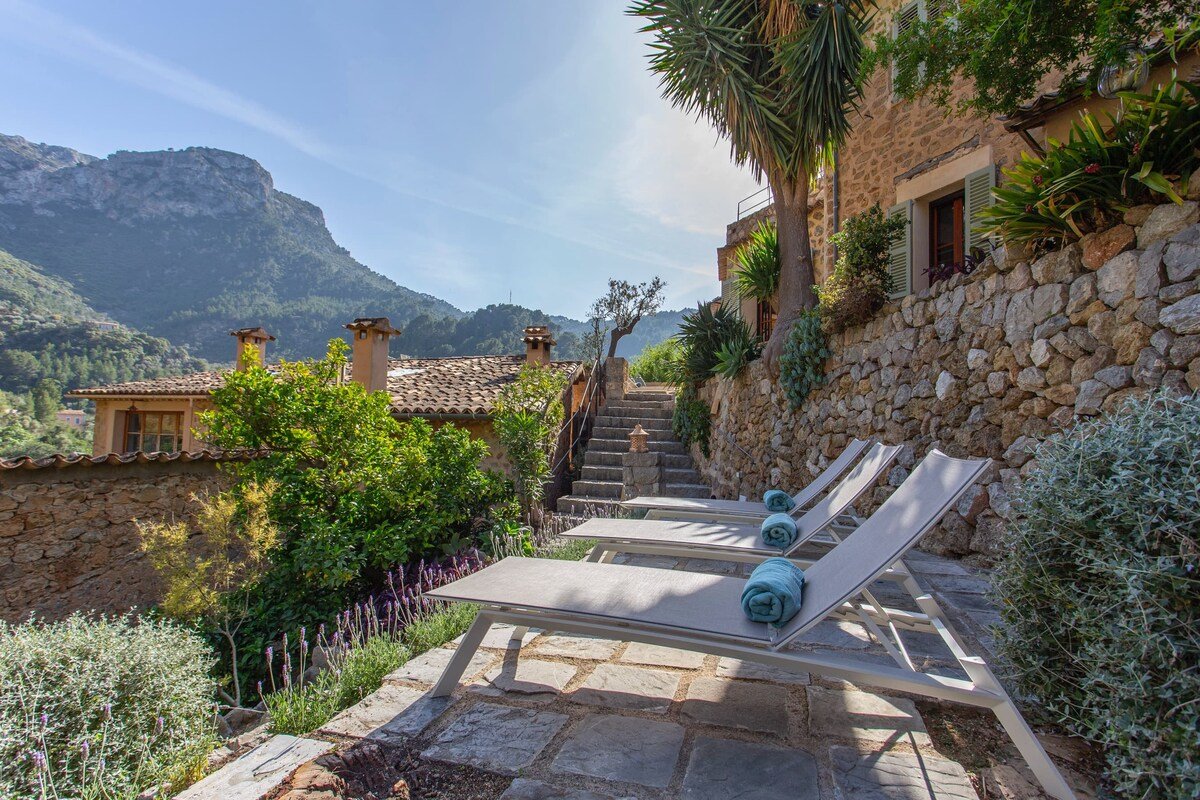 Can La – Dream house with mountain and views gallery image 5