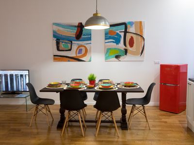 Your Secret Pantheon,200 meters to Pantheon