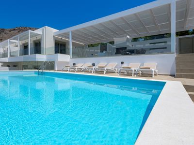 Villa Dione with pool in Pefkos, Lindos area
