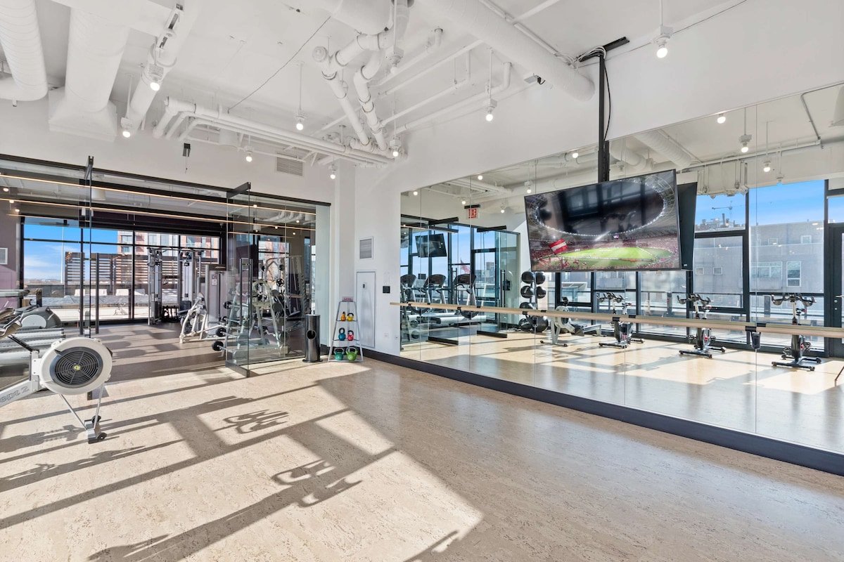 Top of River West: Luxe Penthouse for Groups gallery image 5