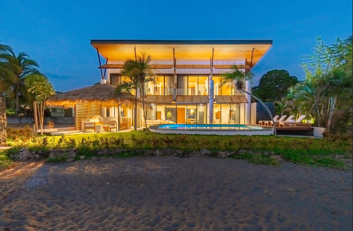 Stunning 9BR/11 Bath Beachfront Villa