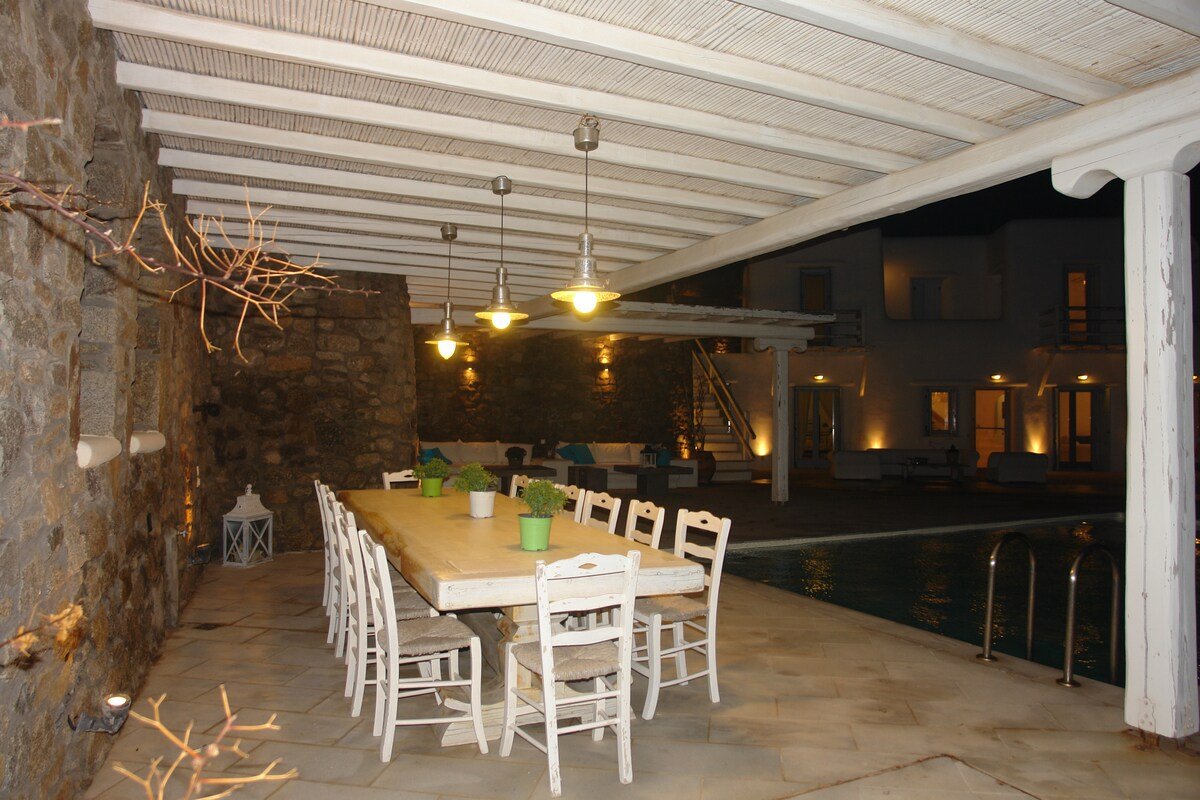 Γαλήνη, ήλιος και θέα στο Αιγαίο gallery image 5