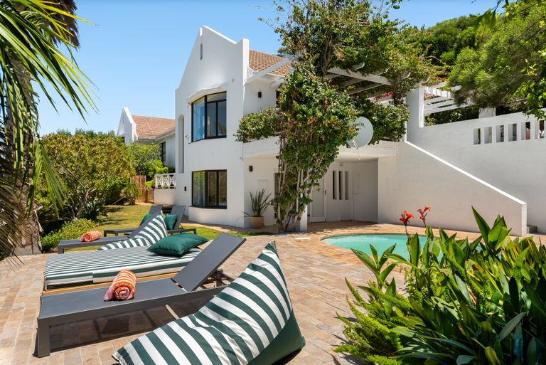 Hout Bay Escape featured image