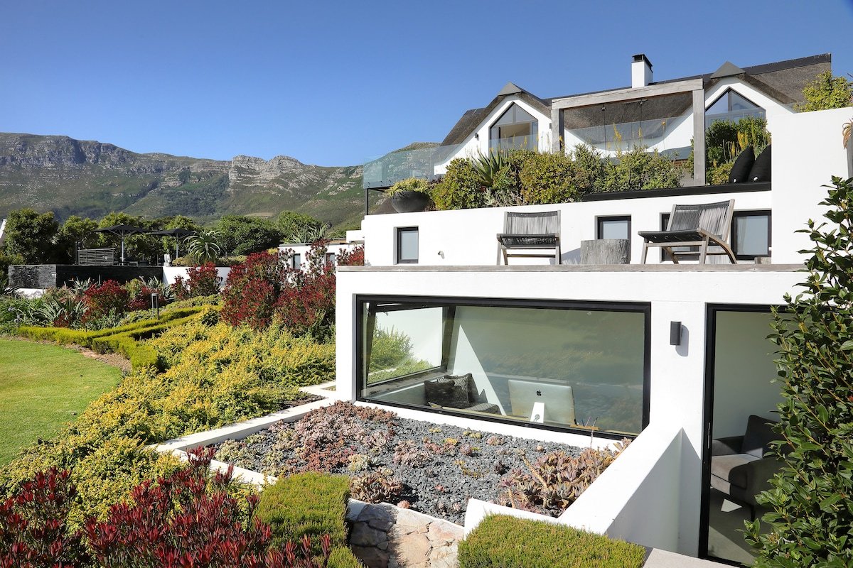 Nimano Hillside gallery image 3