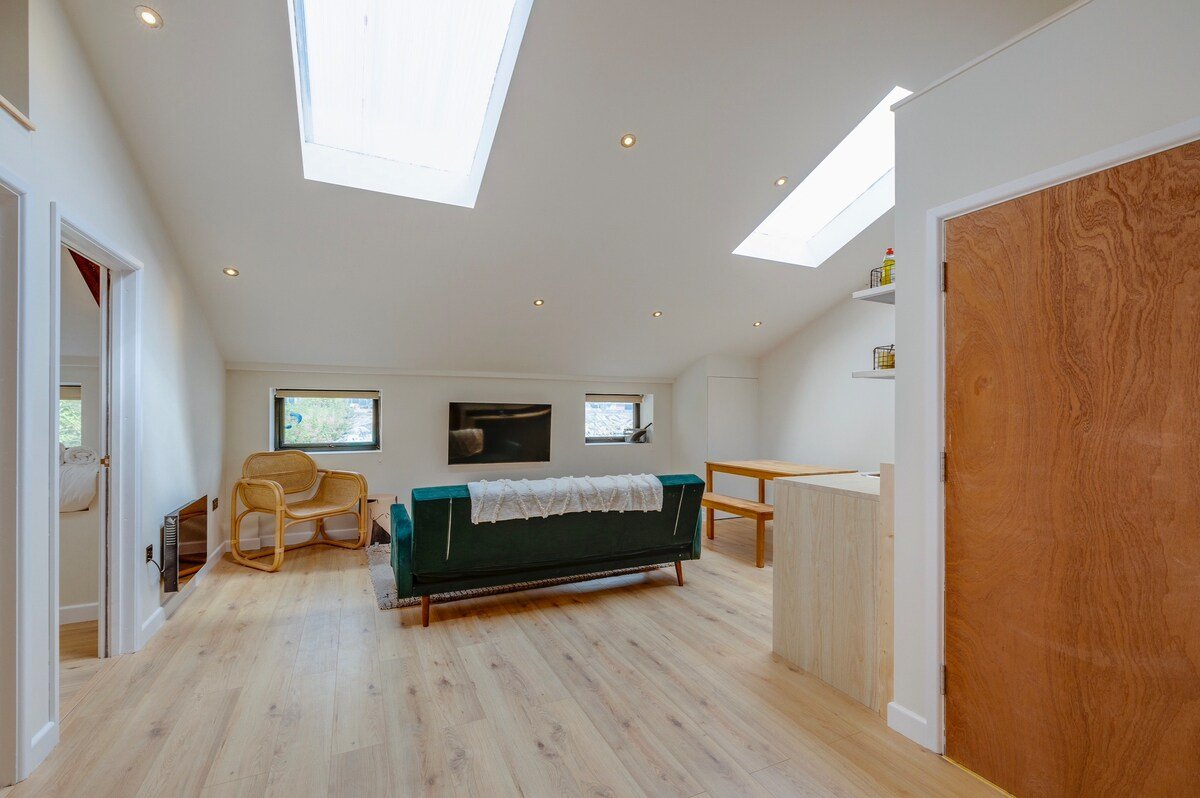 CoalShed Lofts Exclusive Use gallery image 5