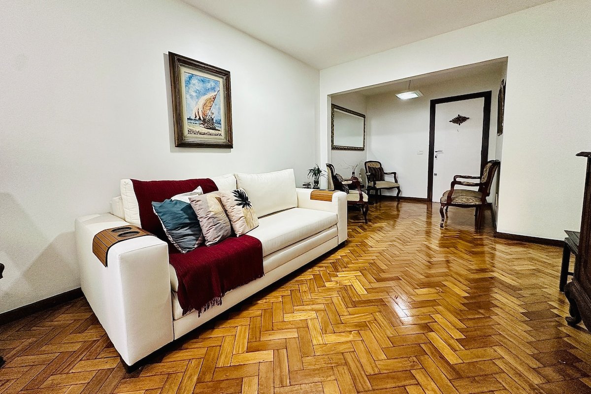 Copacacabana, RJ Espaco inteiro – 02 Quartos gallery image 3