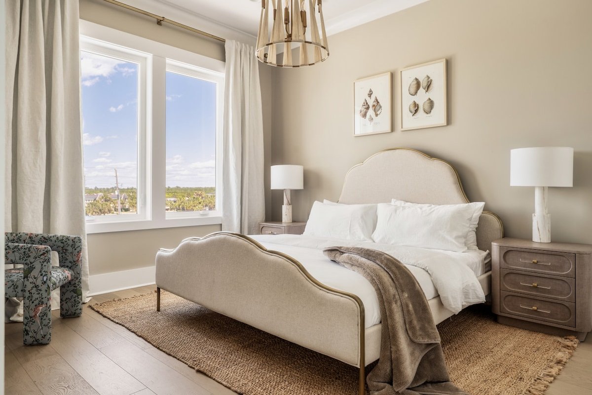 Whitecap – Beachfront Gem w/ Pool & Elevator gallery image 4