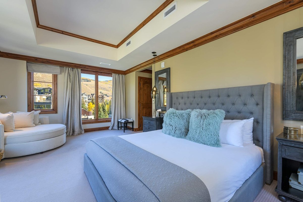 Cascade At The Ritz-Carlton gallery image 5