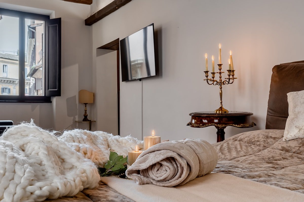 Trevi Fountain Stylish Guest House gallery image 5