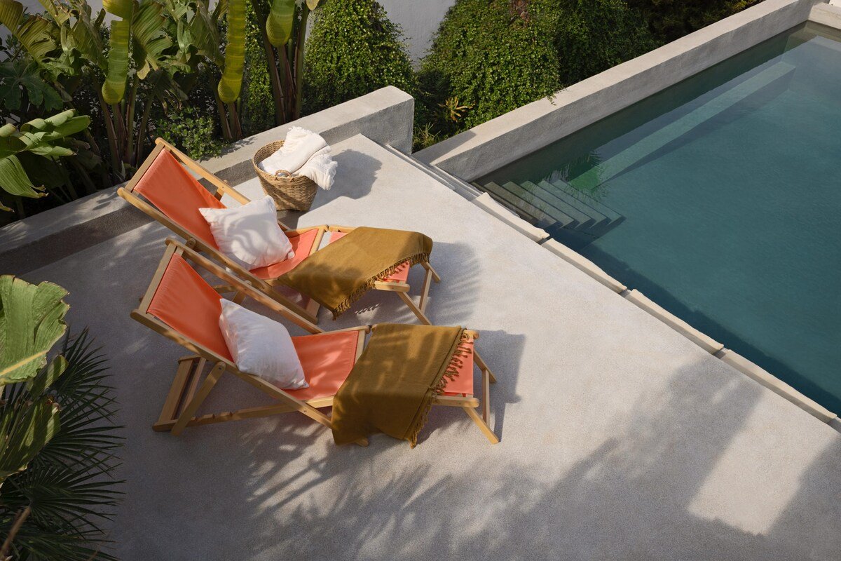 Naousa Villa with pool, garden and view gallery image 4