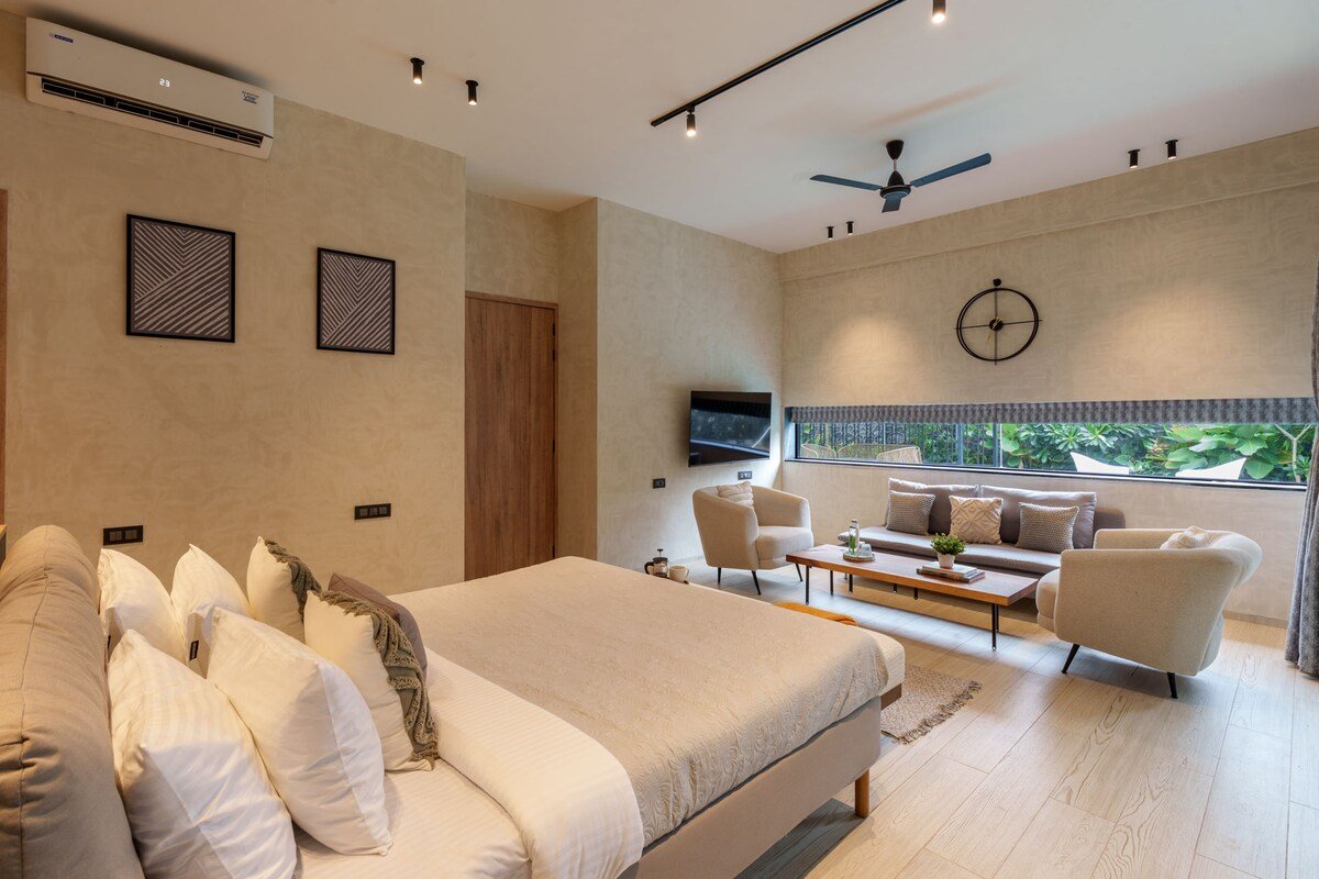4BHK Cielo House – Luxe Pool & Bonfire gallery image 3