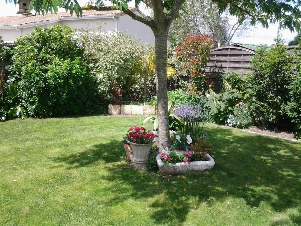 villa jardin piscine, stade et tram bordeaux gallery image 4