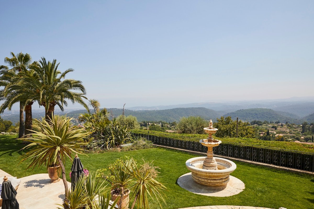 Villa Maxima gallery image 2