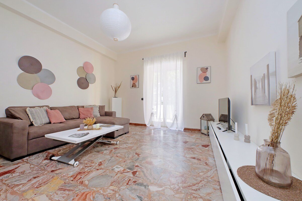 Cozy Flat in Pigneto [Metro •Tram] gallery image 3