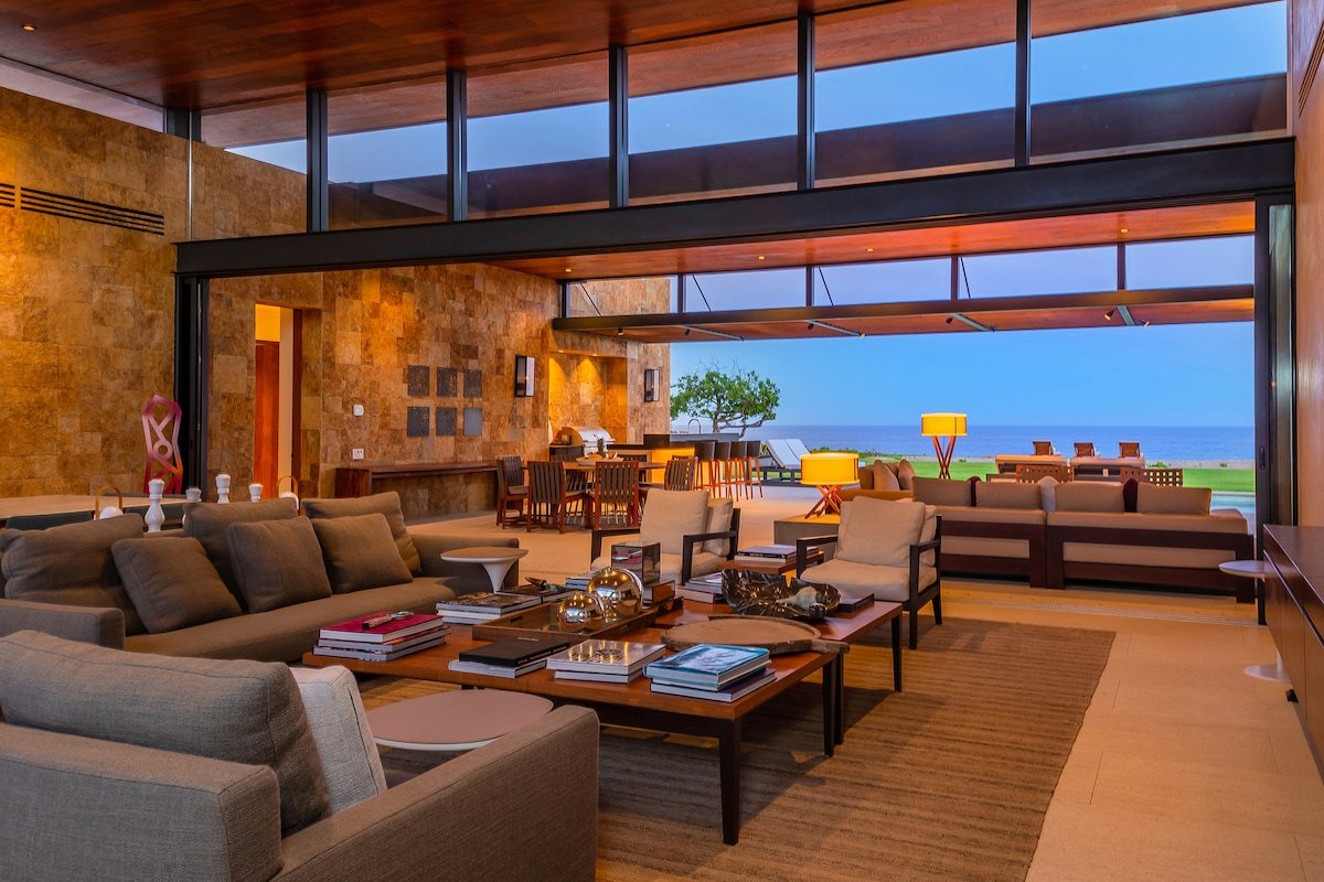 Beachfront Luxury – West Enclave 7 by Cabo Villas gallery image 2