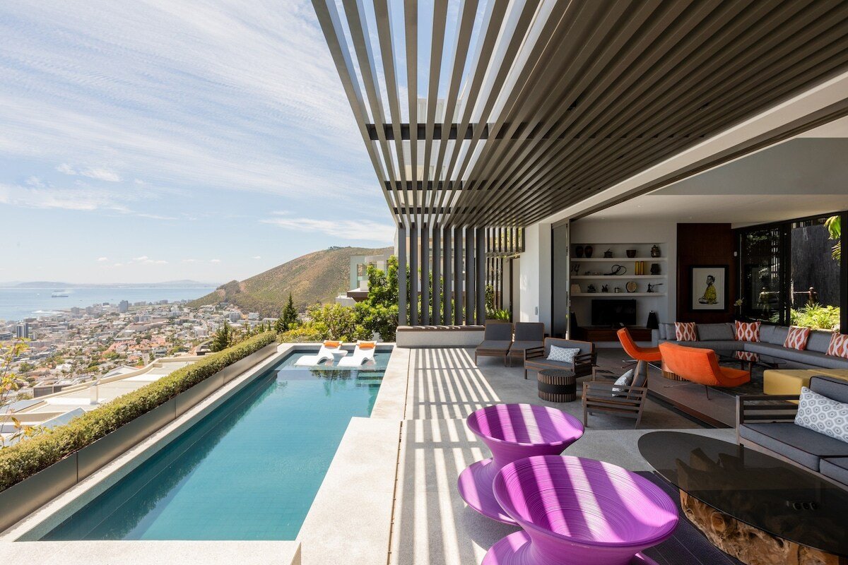 Sea Lion gallery image 2