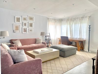 4 units (whole building) 8 BR Walk to AbbotKinney