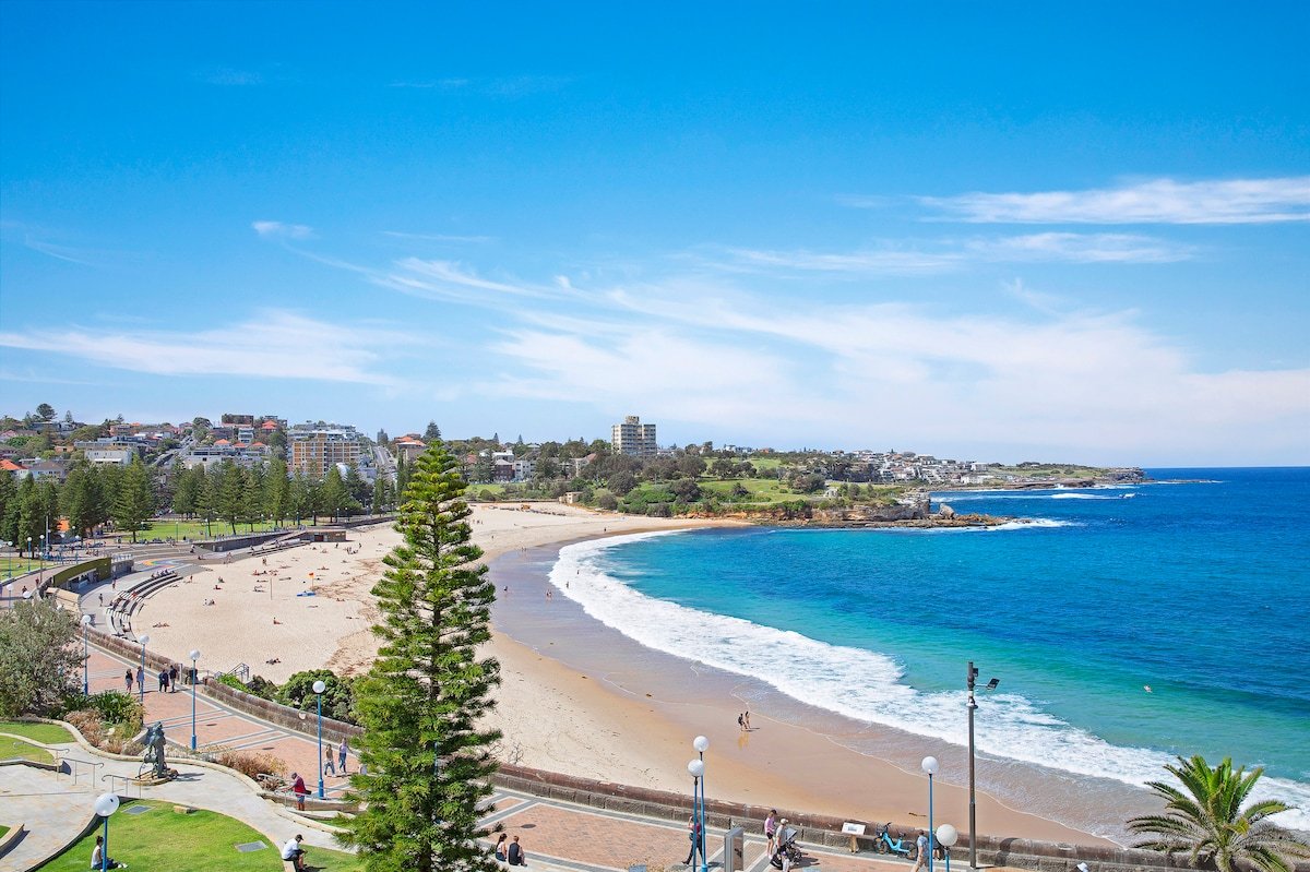 Ocean Breeze in Coogee Premium Beachfront Living gallery image 3