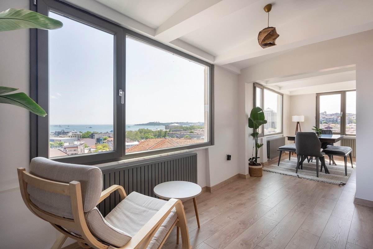 Istanbul 360 Bosphorus Terrace gallery image 2